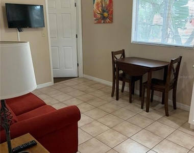 2777 N Poinciana Boulevard - Photo Thumbnail 6
