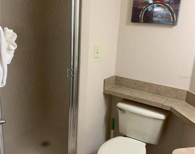 2777 N Poinciana Boulevard - Photo Thumbnail 8