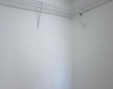 5587 Millenia Park Blvd - Photo Thumbnail 29