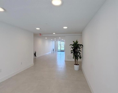 5587 Millenia Park Blvd - Photo Thumbnail 17