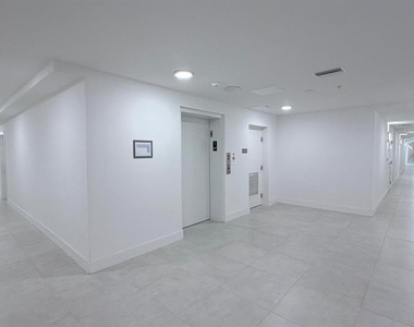 5587 Millenia Park Blvd - Photo Thumbnail 15