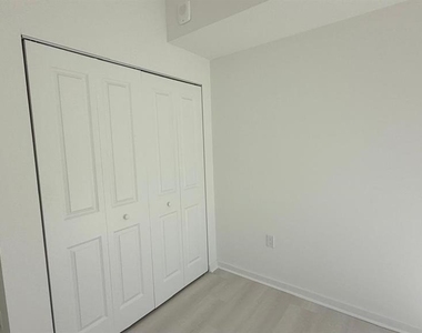 5587 Millenia Park Blvd - Photo Thumbnail 24