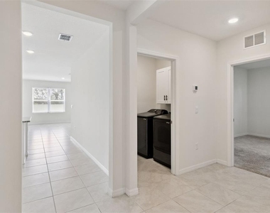 4373 Deleon Street - Photo Thumbnail 7