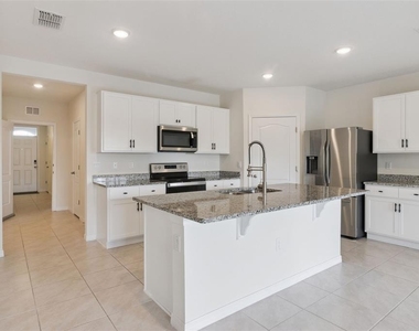 4373 Deleon Street - Photo Thumbnail 5