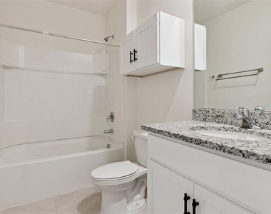 4373 Deleon Street - Photo Thumbnail 14