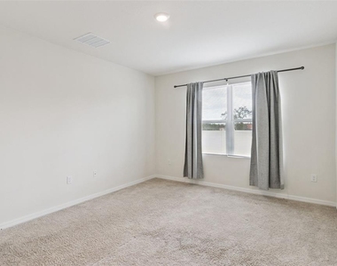 4373 Deleon Street - Photo Thumbnail 10