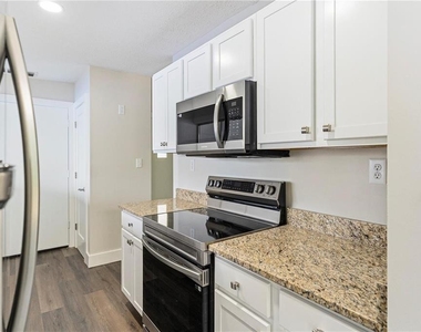 616 Water Road - Photo Thumbnail 7