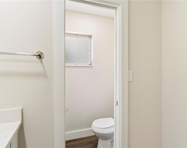 616 Water Road - Photo Thumbnail 12