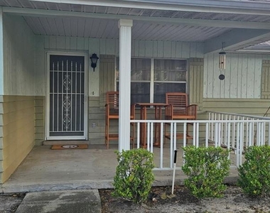 8666 Sw 92nd Lane - Photo Thumbnail 4