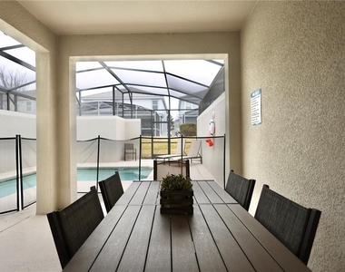 9063 Dogleg Drive - Photo Thumbnail 17