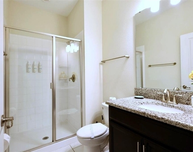9063 Dogleg Drive - Photo Thumbnail 13