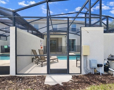 9063 Dogleg Drive - Photo Thumbnail 18