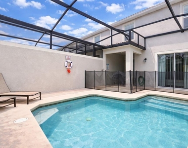 9063 Dogleg Drive - Photo Thumbnail 15