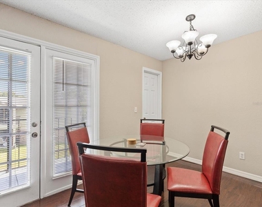 2550 N Alafaya Trail - Photo Thumbnail 6