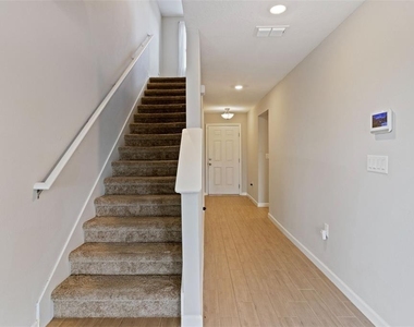 5580 Maddie Drive - Photo Thumbnail 18