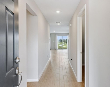 5580 Maddie Drive - Photo Thumbnail 4