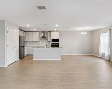 5580 Maddie Drive - Photo Thumbnail 10