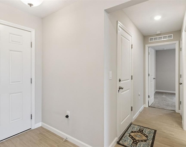 5580 Maddie Drive - Photo Thumbnail 3