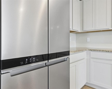 5580 Maddie Drive - Photo Thumbnail 45