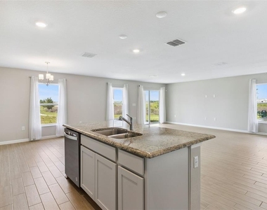 5580 Maddie Drive - Photo Thumbnail 12