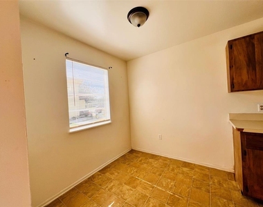 2192 Knox Mcrae Drive - Photo Thumbnail 7