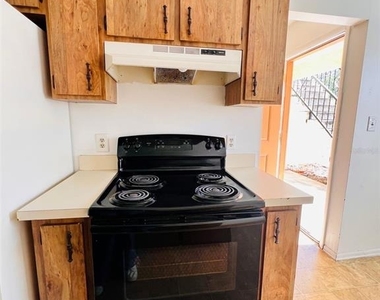 2192 Knox Mcrae Drive - Photo Thumbnail 5