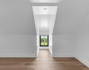 1814 Barker Drive - Photo Thumbnail 61