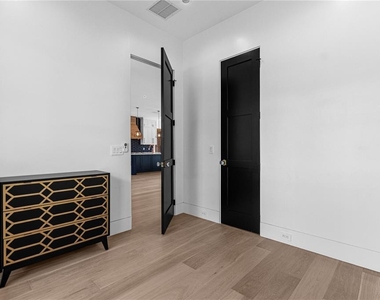 1814 Barker Drive - Photo Thumbnail 35