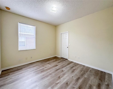 2776 Cabernet Circle - Photo Thumbnail 35