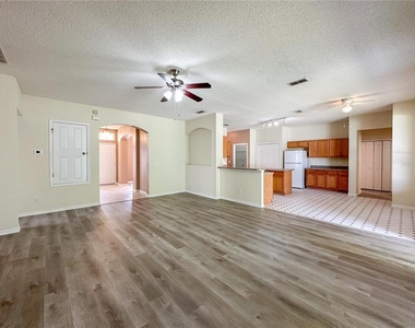 2776 Cabernet Circle - Photo Thumbnail 1