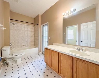2776 Cabernet Circle - Photo Thumbnail 27
