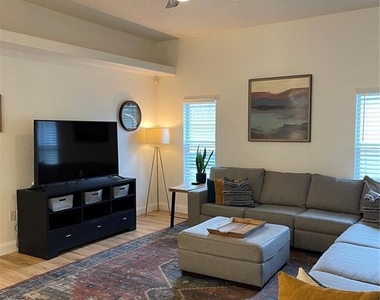 5941 Velvet Loop - Photo Thumbnail 12