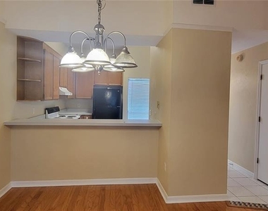 3760 Nw 53rd Road - Photo Thumbnail 8