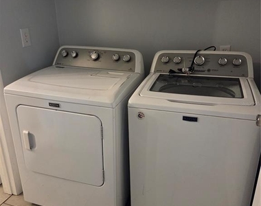 807 Mclain Court - Photo Thumbnail 35