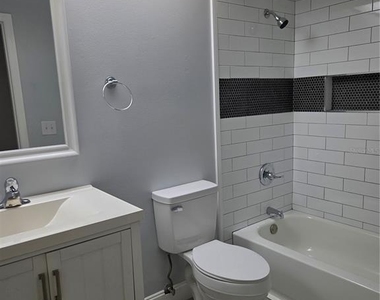 807 Mclain Court - Photo Thumbnail 12