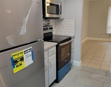 807 Mclain Court - Photo Thumbnail 18