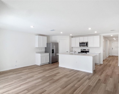 7208 Se 113th Place - Photo Thumbnail 2