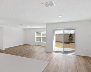 7208 Se 113th Place - Photo Thumbnail 7