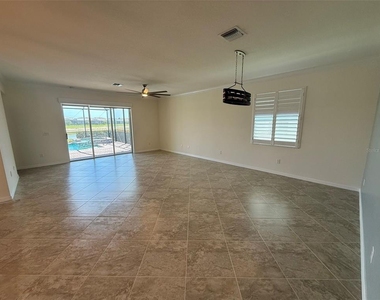 15153 Spanish Point Drive - Photo Thumbnail 4