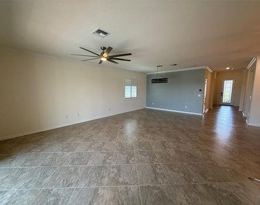 15153 Spanish Point Drive - Photo Thumbnail 5