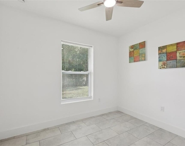 3530 Goodrich Avenue - Photo Thumbnail 21