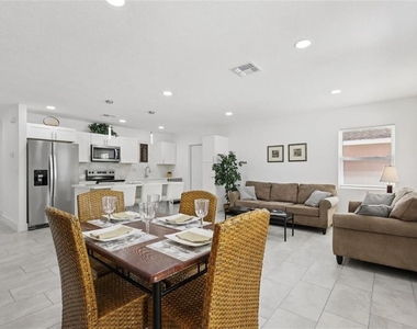 3530 Goodrich Avenue - Photo Thumbnail 6