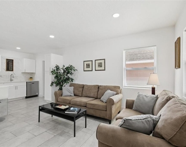 3530 Goodrich Avenue - Photo Thumbnail 1