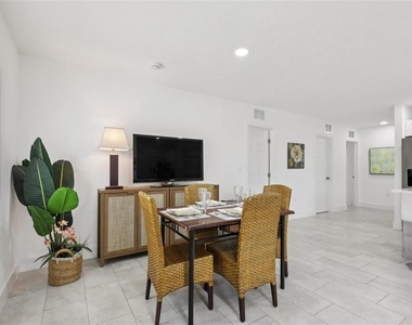 3530 Goodrich Avenue - Photo Thumbnail 5