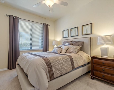 7015 River Hammock Drive - Photo Thumbnail 15