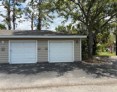 7411 Vista Way - Photo Thumbnail 17