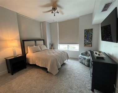 1350 Main Street - Photo Thumbnail 29