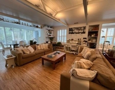 3510 54th Drive W - Photo Thumbnail 2