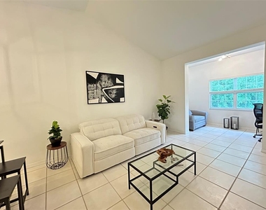 3803 54th Drive W - Photo Thumbnail 8