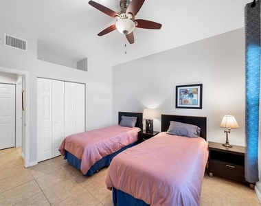 3604 54th Drive W - Photo Thumbnail 18
